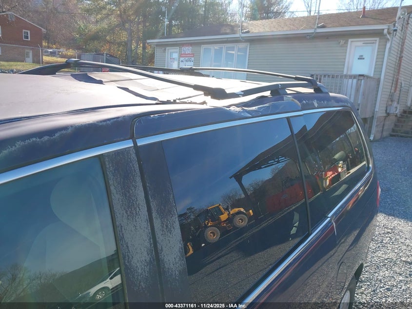 2007 Honda Odyssey Lx VIN: 5FNRL38207B135626 Lot: 43371161