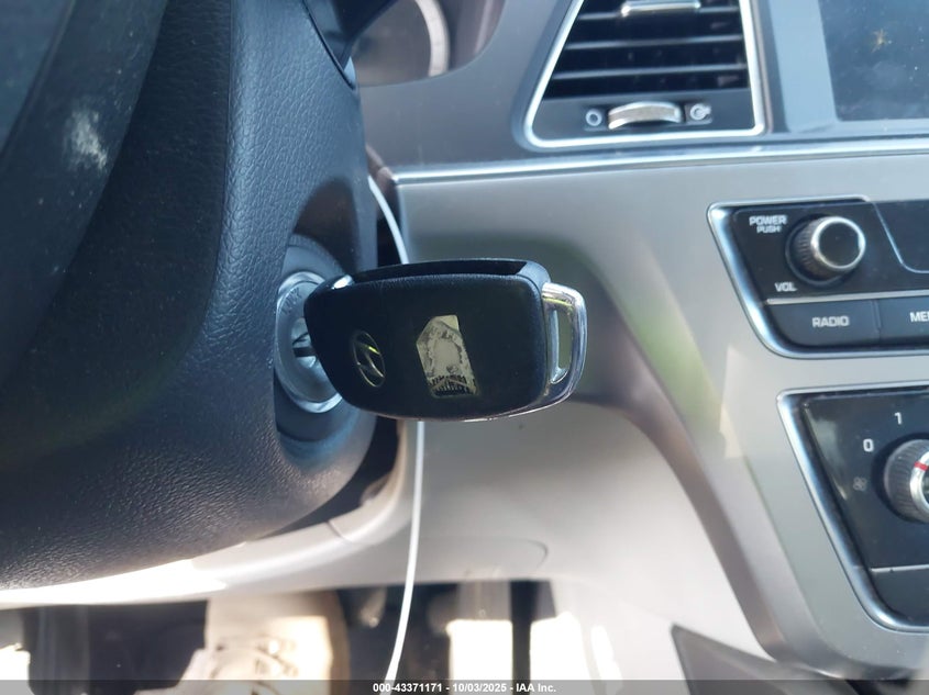 2016 HYUNDAI SONATA SPORT - 5NPE34AF5GH288649