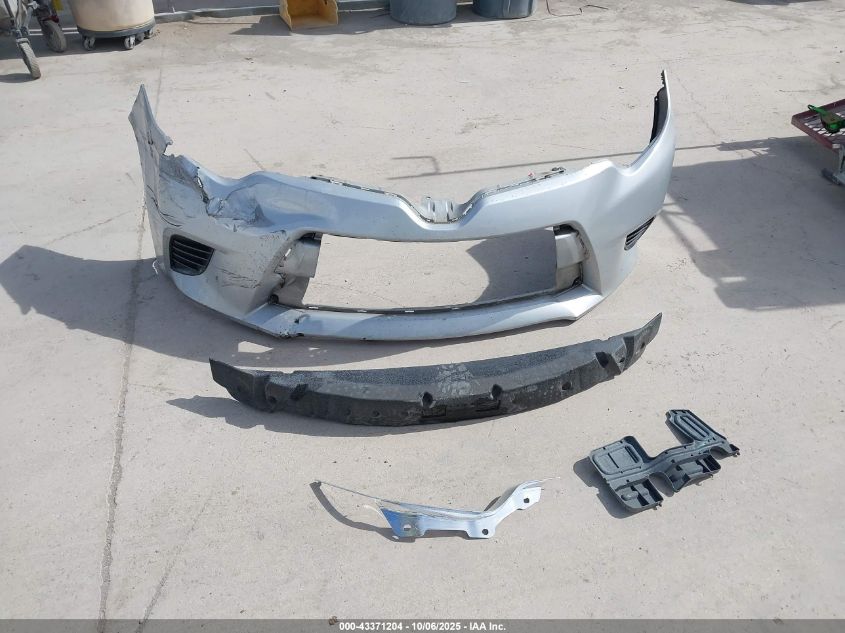 2016 Toyota Corolla Le VIN: 5YFBURHE5GP537934 Lot: 43371204