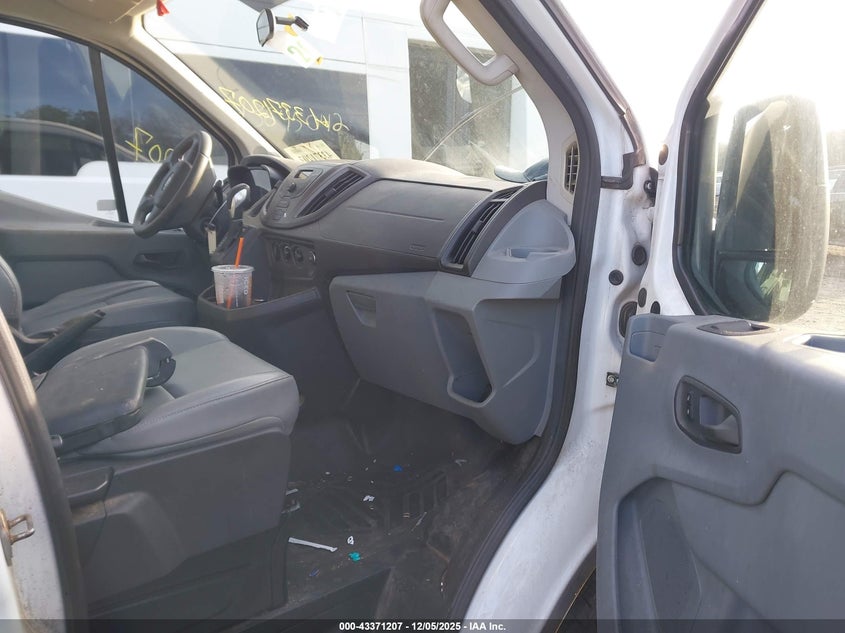 2015 Ford Transit-250