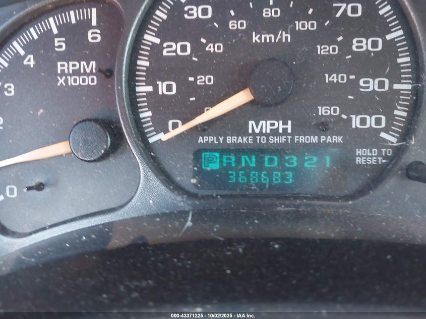 2002 GMC Yukon Xl 1500 Sle VIN: 3GKEC16Z02G264251 Lot: 43371225