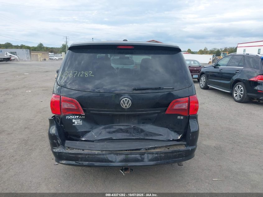 2010 Volkswagen Routan Se VIN: 2V4RW3D18AR296215 Lot: 43371282