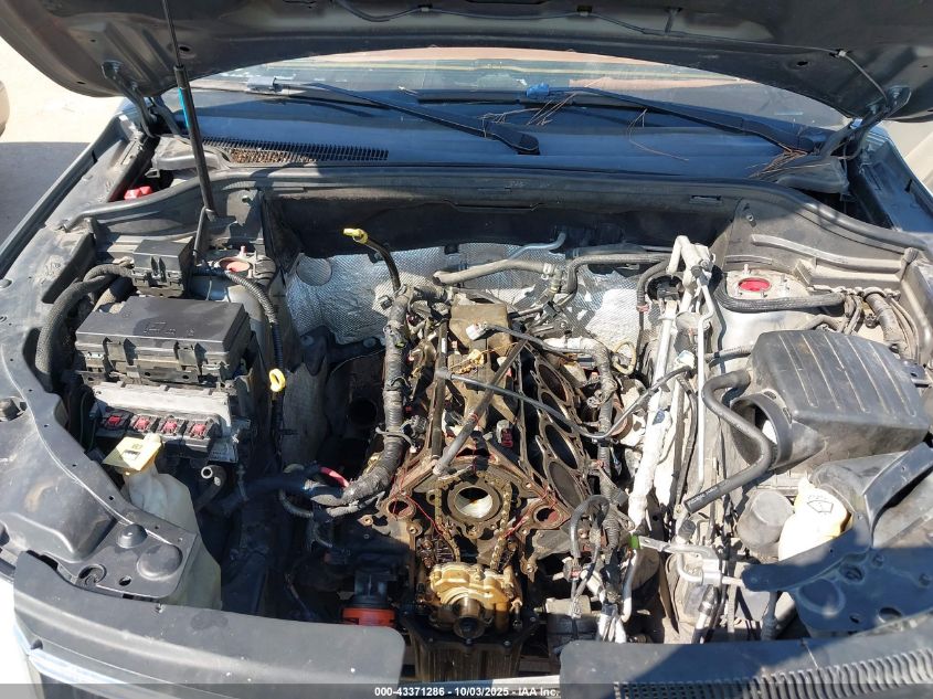 2011 Jeep Grand Cherokee Overland VIN: 1J4RR6GT0BC737985 Lot: 43371286