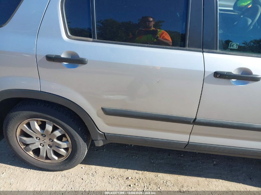 2005 Honda Cr-V Ex VIN: SHSRD78815U322825 Lot: 43371295