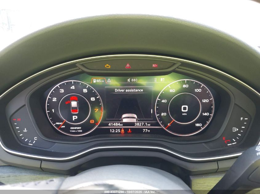 2018 Audi A4 2.0T Premium/2.0T Tech Premium VIN: WAUENAF40JN010083 Lot: 43371298