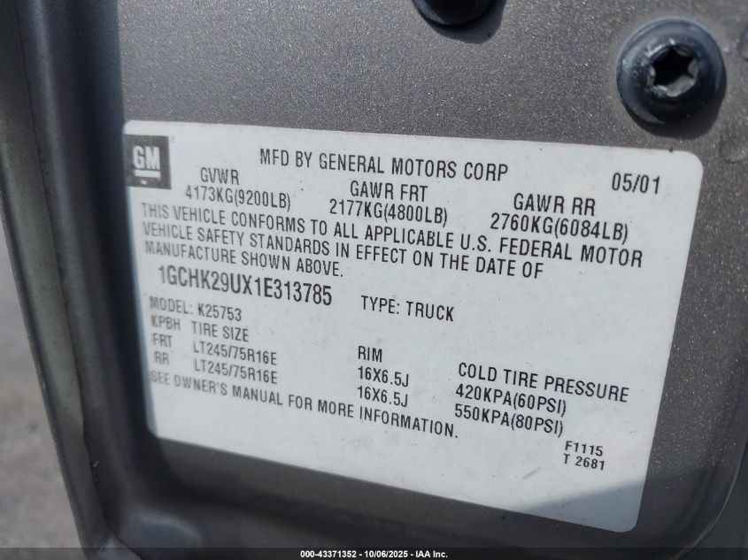 2001 Chevrolet Silverado 2500Hd Lt VIN: 1GCHK29UX1E313785 Lot: 43371352