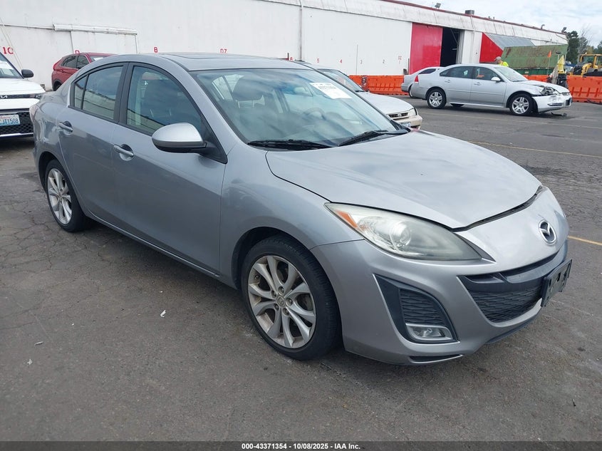 MAZDA 3 S GRAND TOURING