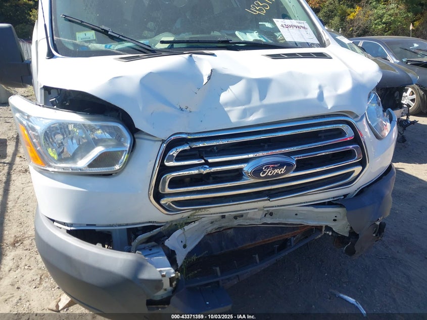 2015 Ford Transit-250 VIN: 1FTNR1ZM4FKB02762 Lot: 43371359