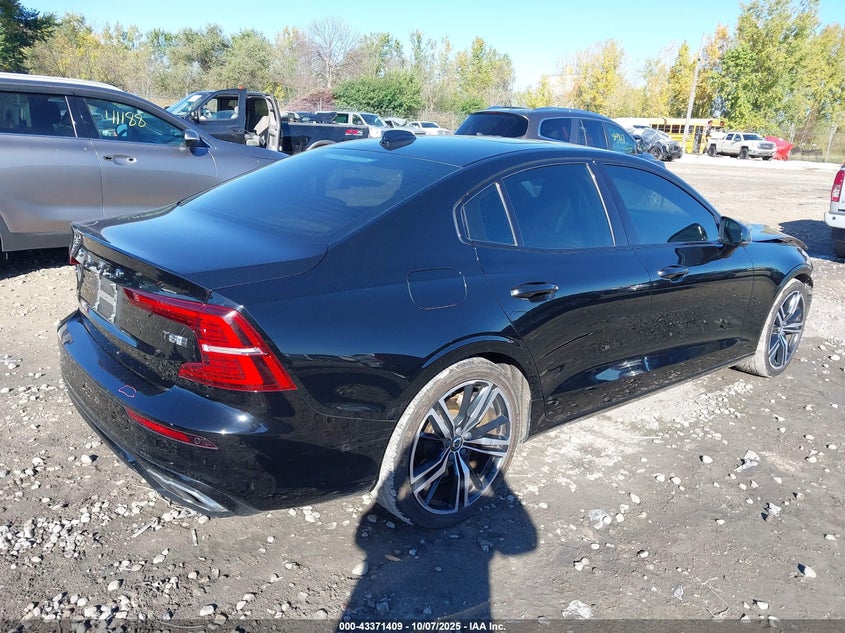 2019 VOLVO S60 HYBRID T8 R-DESIGN 7JRBR0FMXKG018414