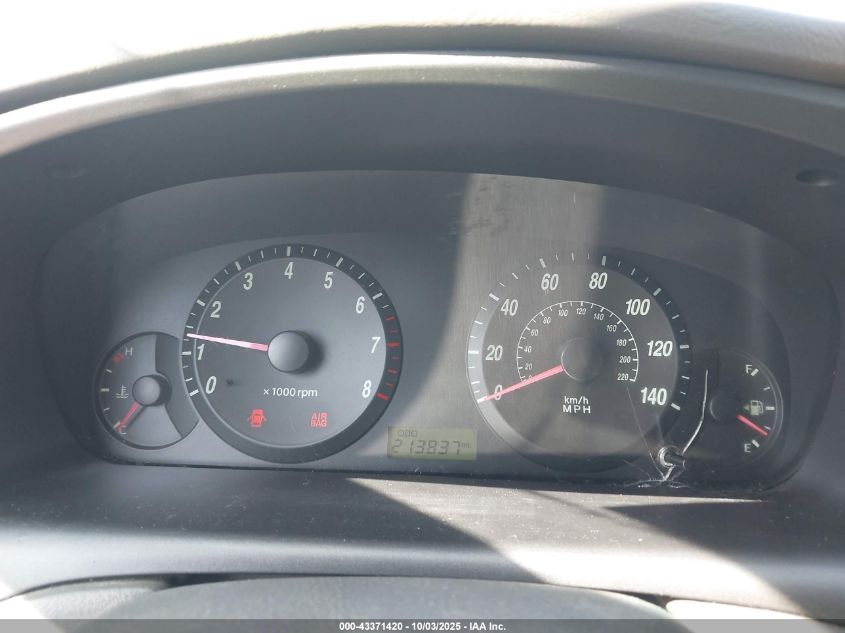 2005 Hyundai Elantra Gls/Gt VIN: KMHDN46D55U939385 Lot: 43371420