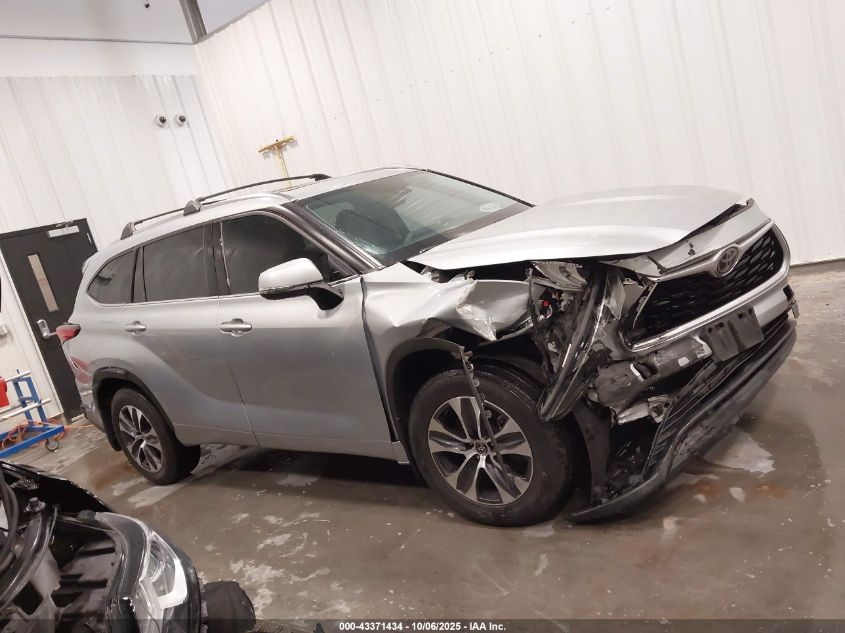 2020 Toyota Highlander Xle VIN: 5TDGZRBH2LS501470 Lot: 43371434