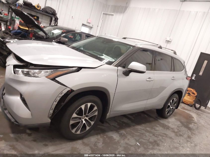 2020 Toyota Highlander Xle VIN: 5TDGZRBH2LS501470 Lot: 43371434