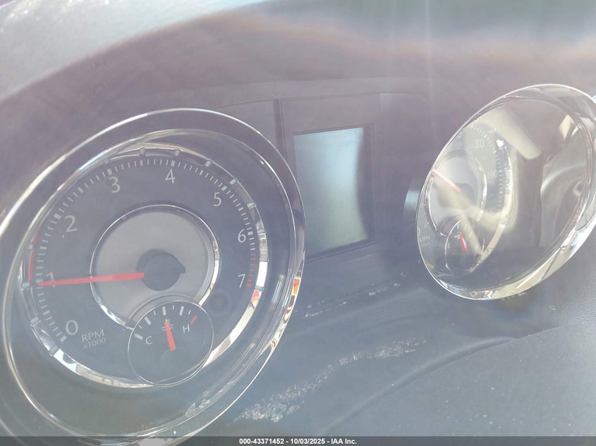 2011 Chrysler Town & Country Touring VIN: 2A4RR5DG4BR649188 Lot: 43371452