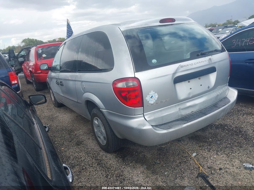 1B4GP24322B623571 2002 DODGE CARAVAN photo no. 3