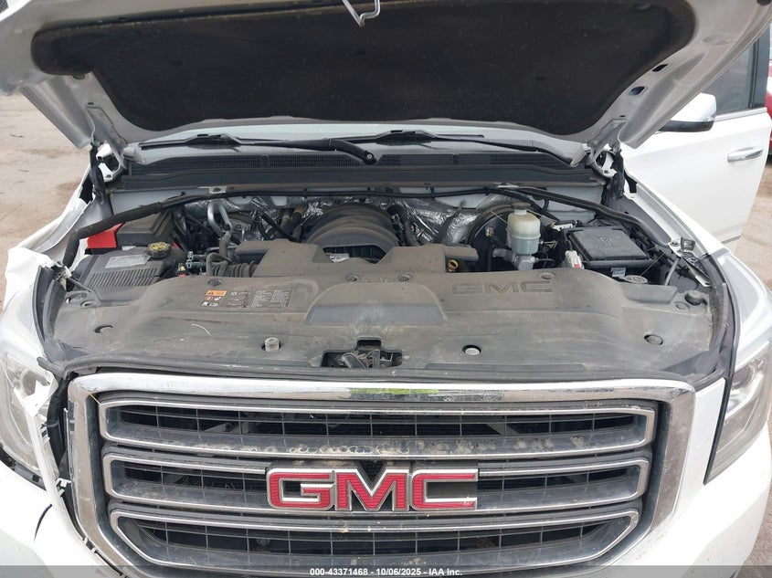 2016 GMC YUKON XL SLT 1GKS2GKC2GR338724
