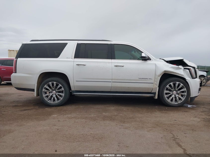 2016 GMC YUKON XL SLT 1GKS2GKC2GR338724