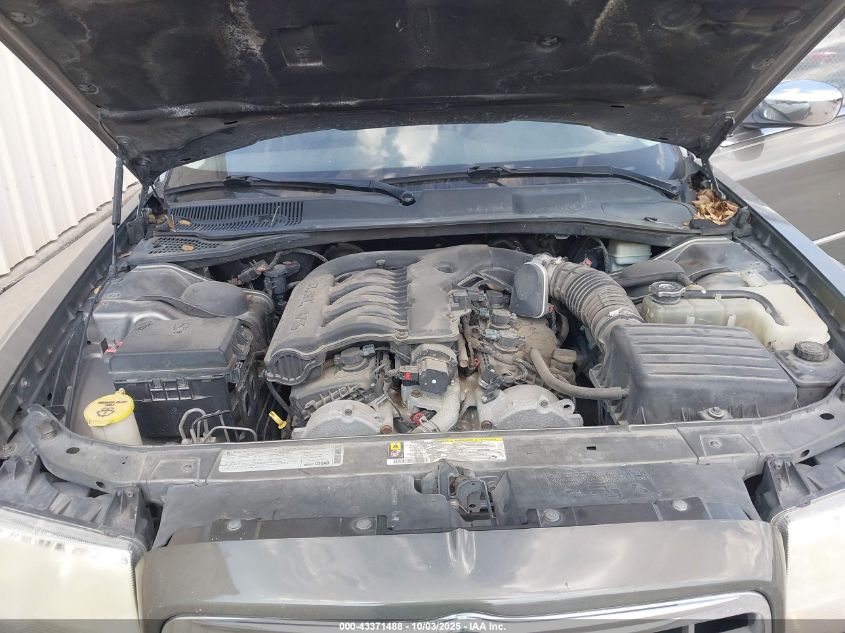 2010 Chrysler 300 Touring/Signature Series/Executive Series VIN: 2C3CA5CV1AH167130 Lot: 43371488