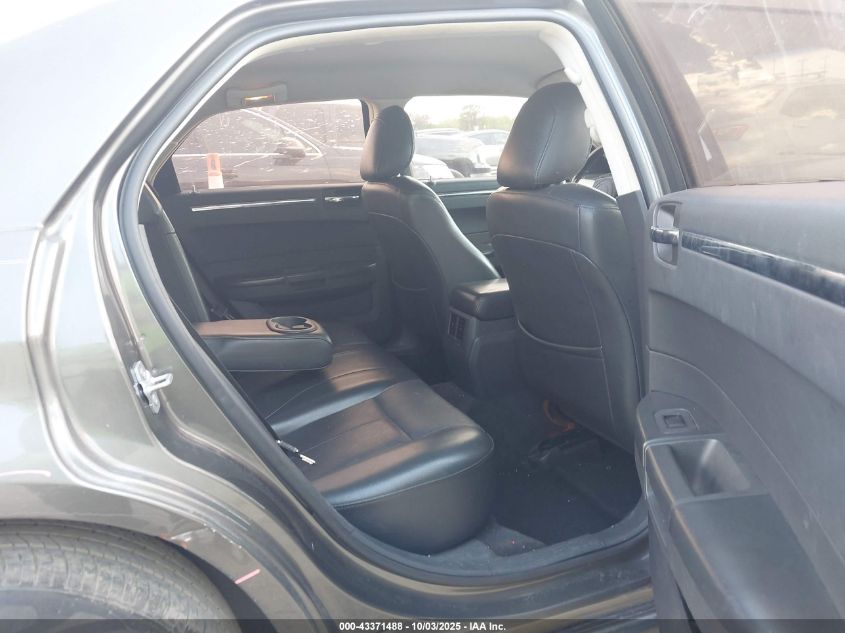 2010 Chrysler 300 Touring/Signature Series/Executive Series VIN: 2C3CA5CV1AH167130 Lot: 43371488