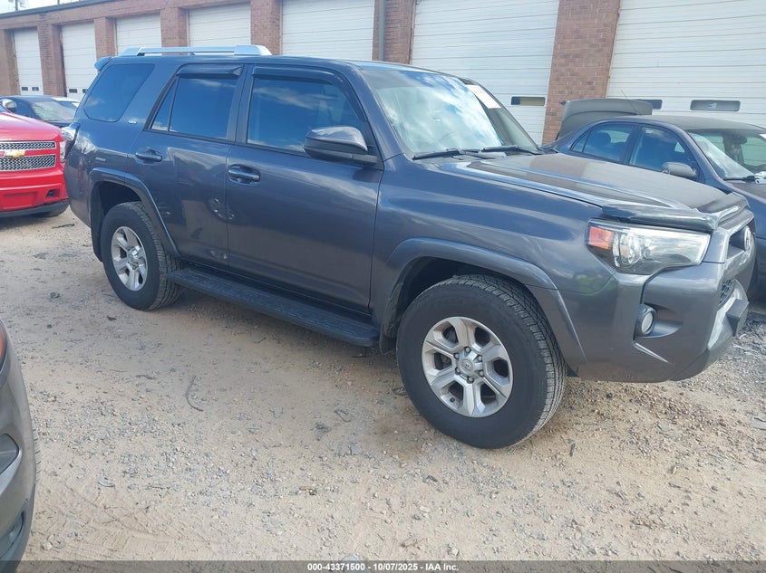 TOYOTA 4RUNNER SR5