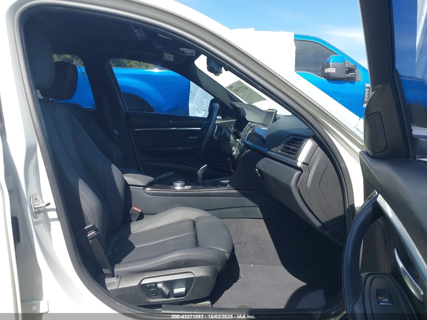 2018 BMW 330I XDRIVE WBA8D9G50JNU66736