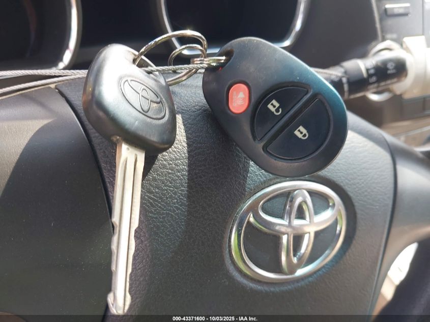 2008 Toyota Highlander VIN: JTEES41A282108100 Lot: 43371600