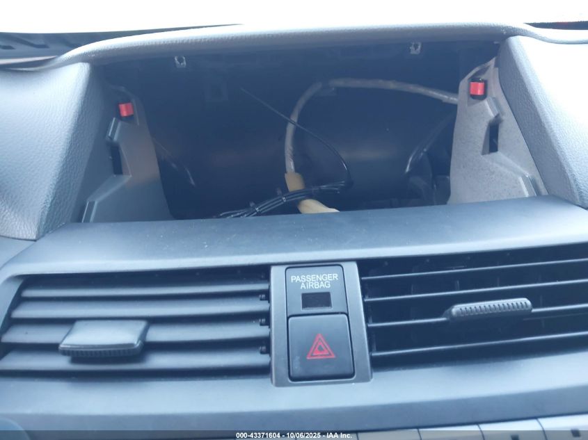 2010 Honda Accord 2.4 Lx-P VIN: 1HGCP2F4XAA152721 Lot: 43371604