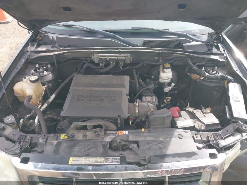 2011 Ford Escape Limited VIN: 1FMCU9EG9BKB21995 Lot: 43371649