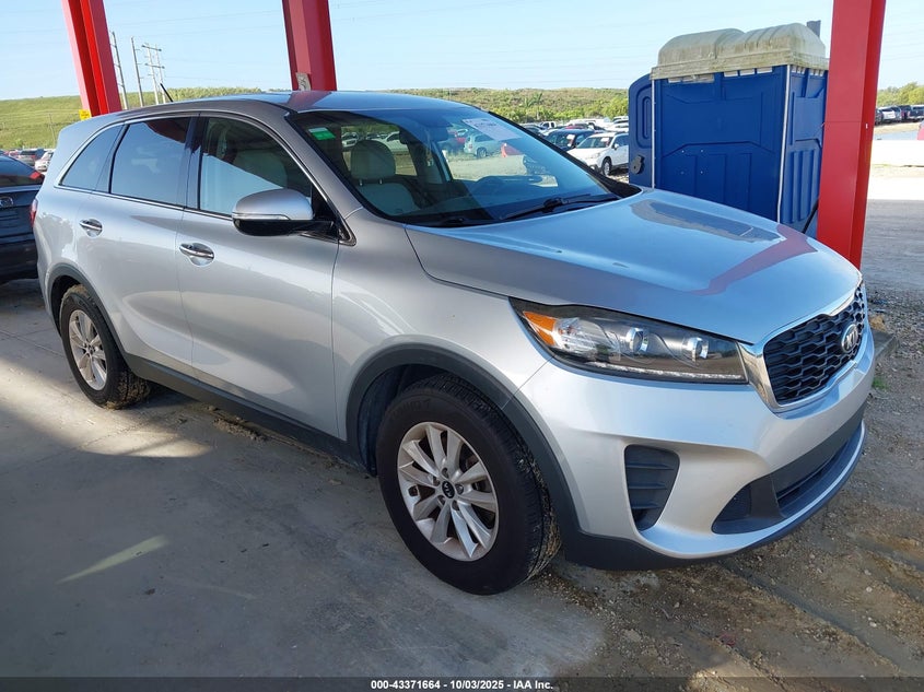 2019 KIA SORENTO 3.3L LX - 5XYPG4A53KG488076