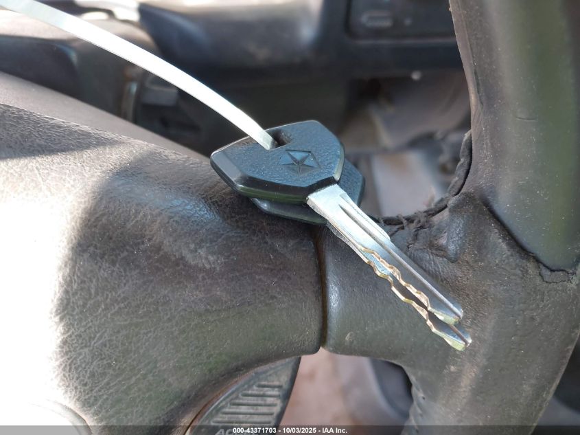 1999 Dodge Ram 3500 St VIN: 1B7MC3368XJ541585 Lot: 43371703