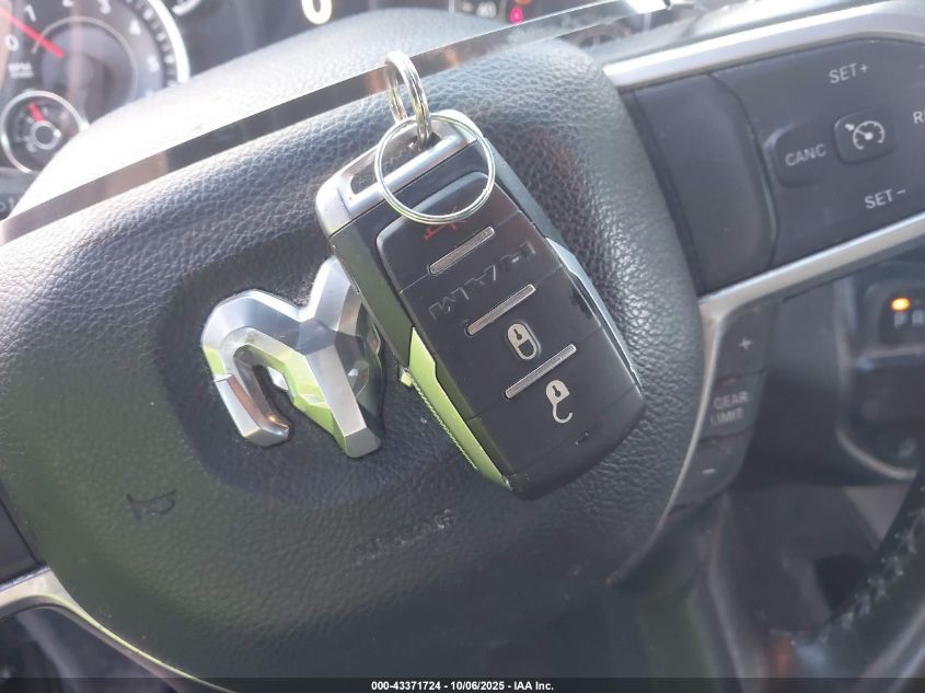 2021 Ram 1500 Big Horn 4X2 5'7 Box VIN: 1C6RREFTXMN662101 Lot: 43371724