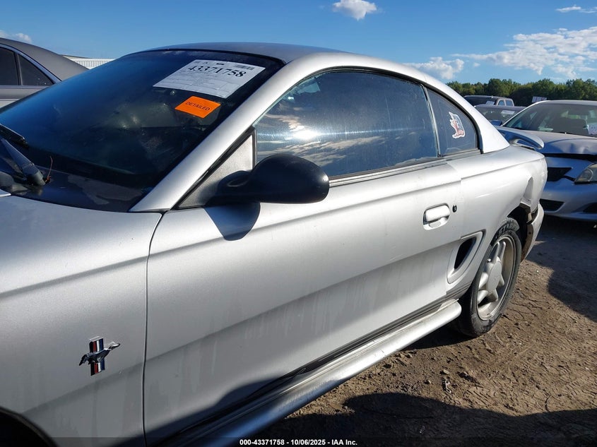 1998 Ford Mustang VIN: 1FAFP4042WF270813 Lot: 43371758