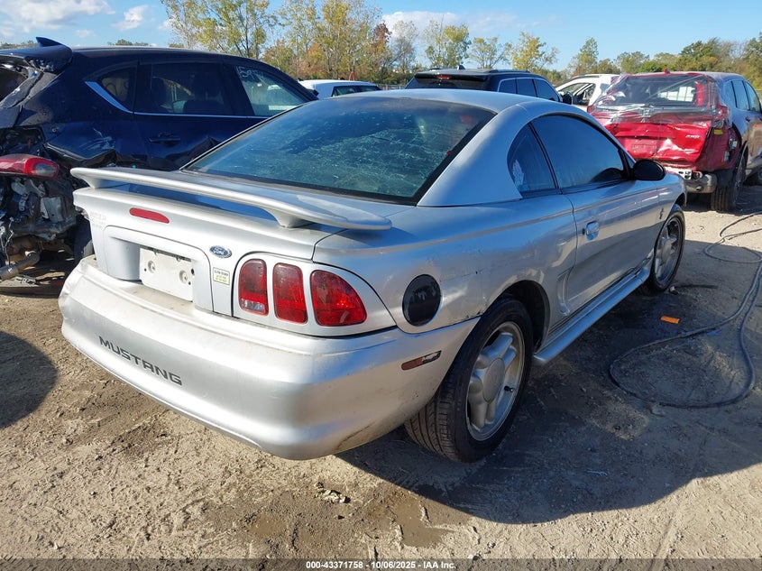 1FAFP4042WF270813 1998 FORD MUSTANG photo no. 4
