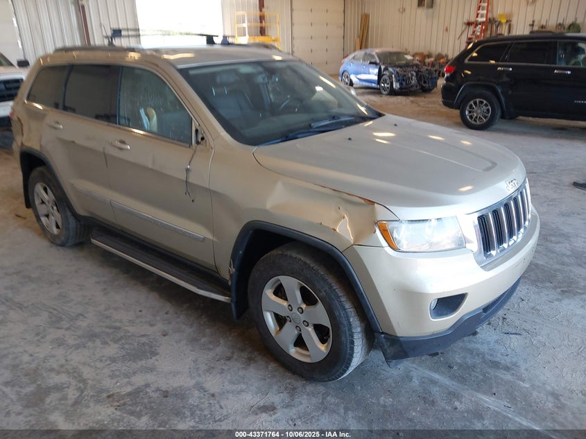 JEEP GRAND CHEROKEE LAREDO