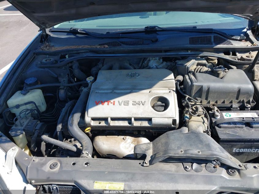 2003 Toyota Camry Le V6 VIN: 4T1BF32K33U551507 Lot: 43371794