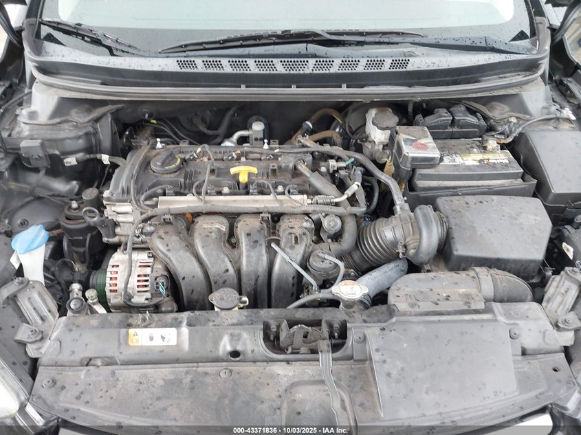 2014 HYUNDAI ELANTRA LIMITED - 5NPDH4AEXEH474267