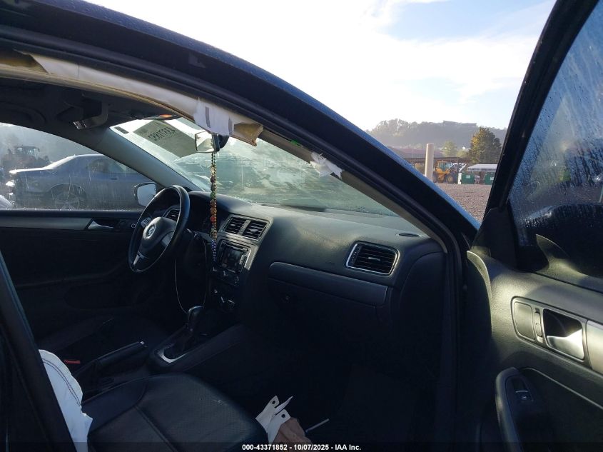 2014 Volkswagen Jetta 2.0L Tdi VIN: 3VWLL7AJ9EM381580 Lot: 43371852