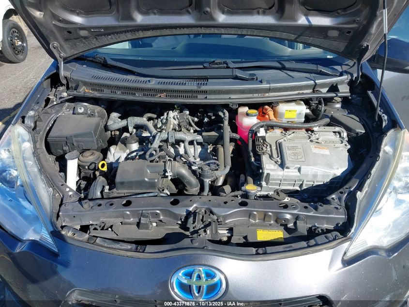 2014 Toyota Prius C One VIN: JTDKDTB31E1572282 Lot: 43371876