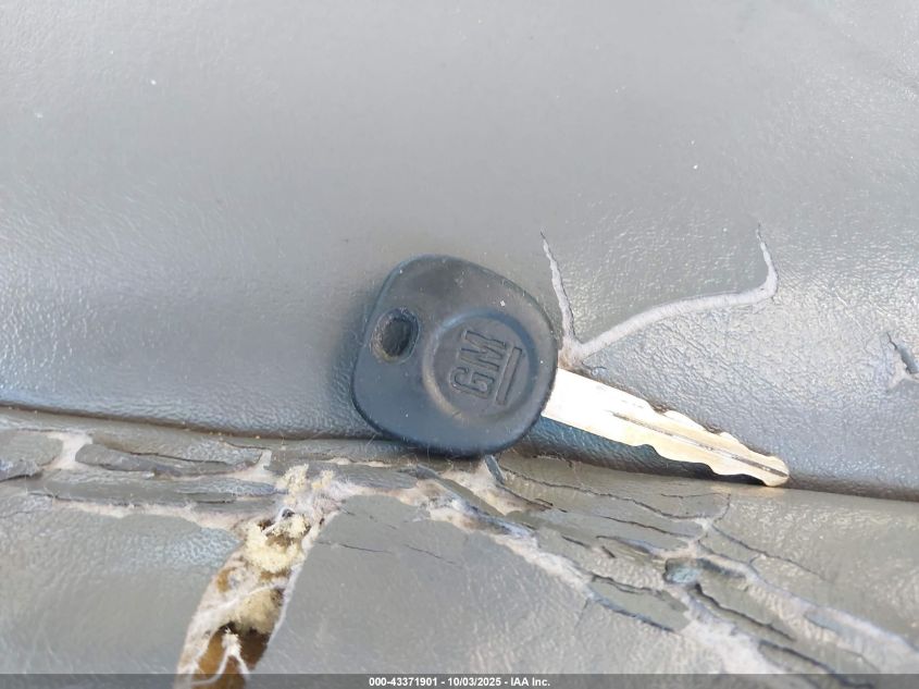 2005 Chevrolet Express VIN: 1GCFG15X551119715 Lot: 43371901