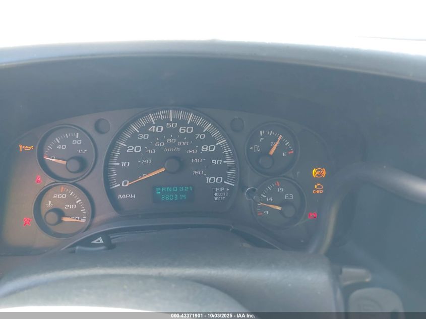 2005 Chevrolet Express VIN: 1GCFG15X551119715 Lot: 43371901