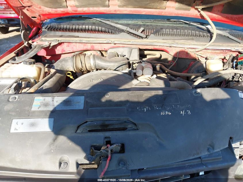 2002 Chevrolet Silverado 1500 VIN: 1GCEC14WX2Z164081 Lot: 43371920