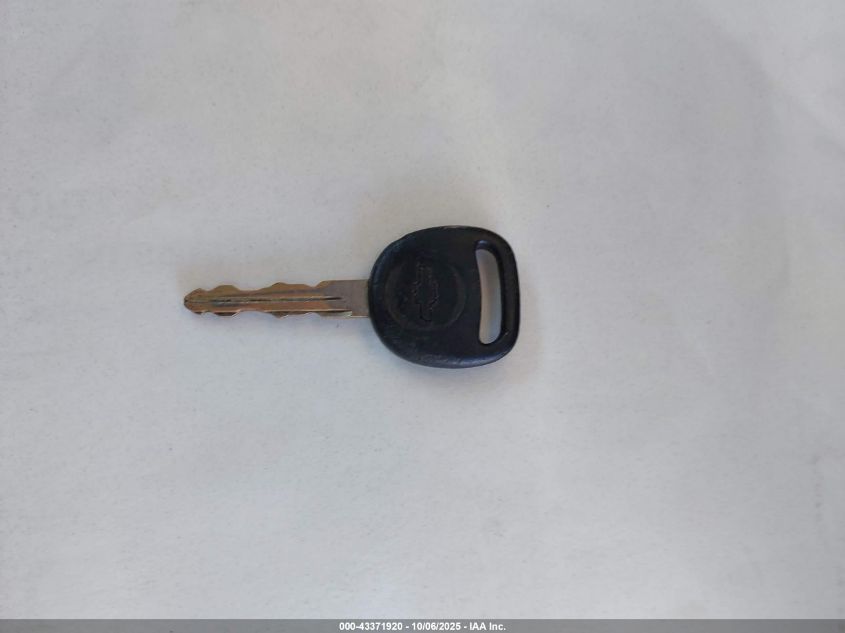 2002 Chevrolet Silverado 1500 VIN: 1GCEC14WX2Z164081 Lot: 43371920