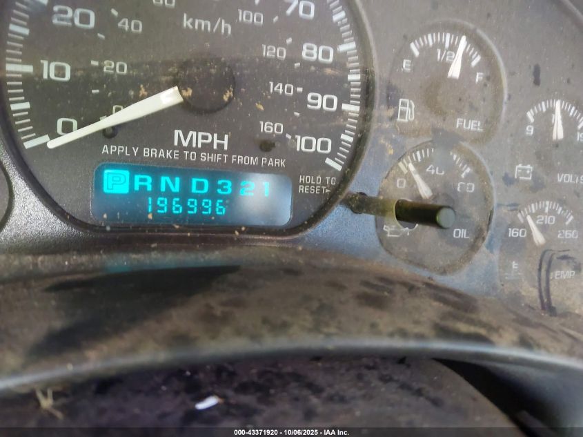 2002 Chevrolet Silverado 1500 VIN: 1GCEC14WX2Z164081 Lot: 43371920