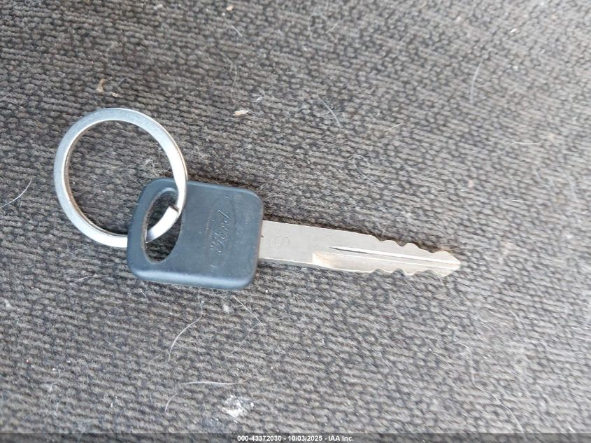 2005 Ford F-650 Xl/Xlt VIN: 3FRNX65F45V132441 Lot: 43372030