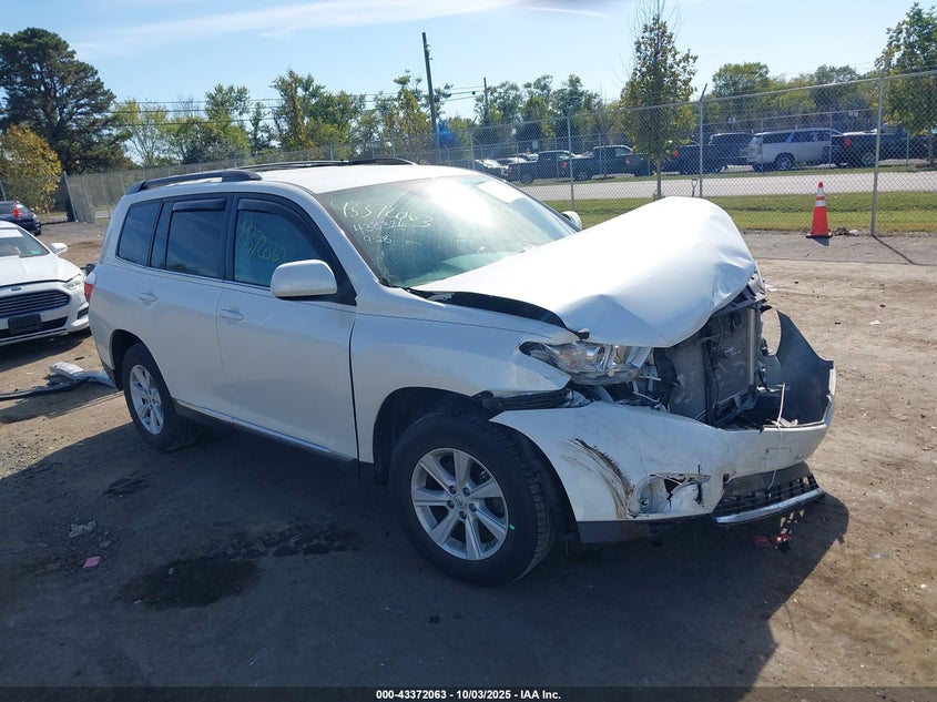 TOYOTA HIGHLANDER BASE V6