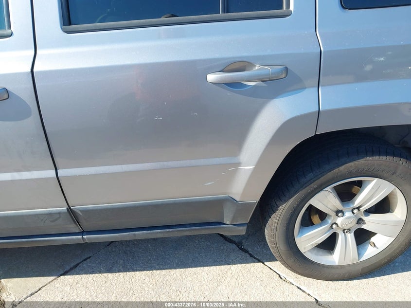 2017 Jeep Patriot Latitude 4X4 VIN: 1C4NJRFB1HD142118 Lot: 43372076