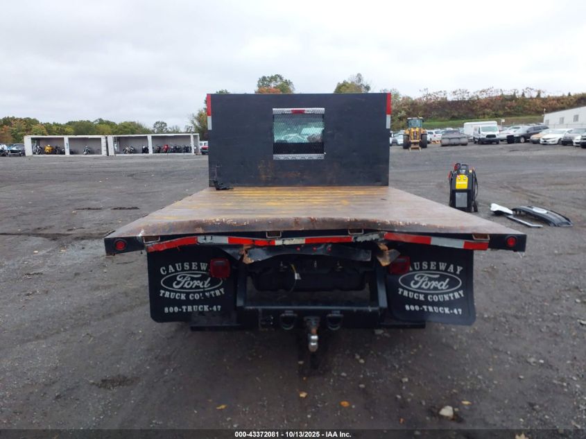 2019 Ford F-350 Chassis Xl VIN: 1FDRF3H68KEG62894 Lot: 43372081