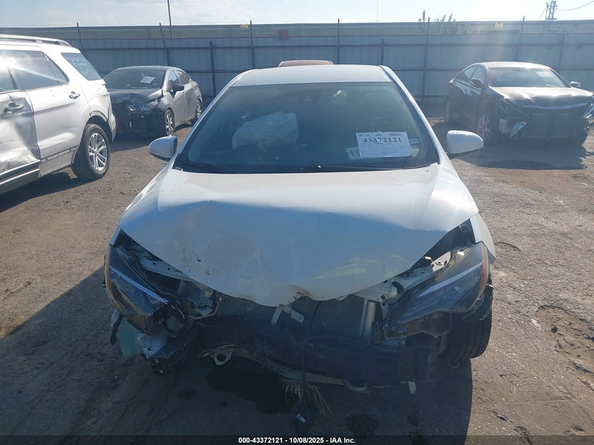 2018 Toyota Corolla Le VIN: 2T1BURHE9JC073148 Lot: 43372121