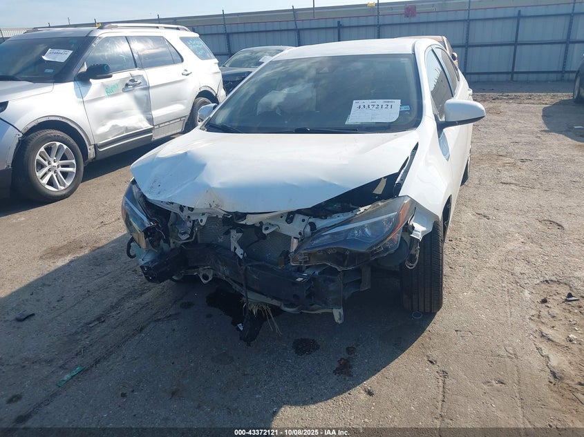 2018 Toyota Corolla Le VIN: 2T1BURHE9JC073148 Lot: 43372121