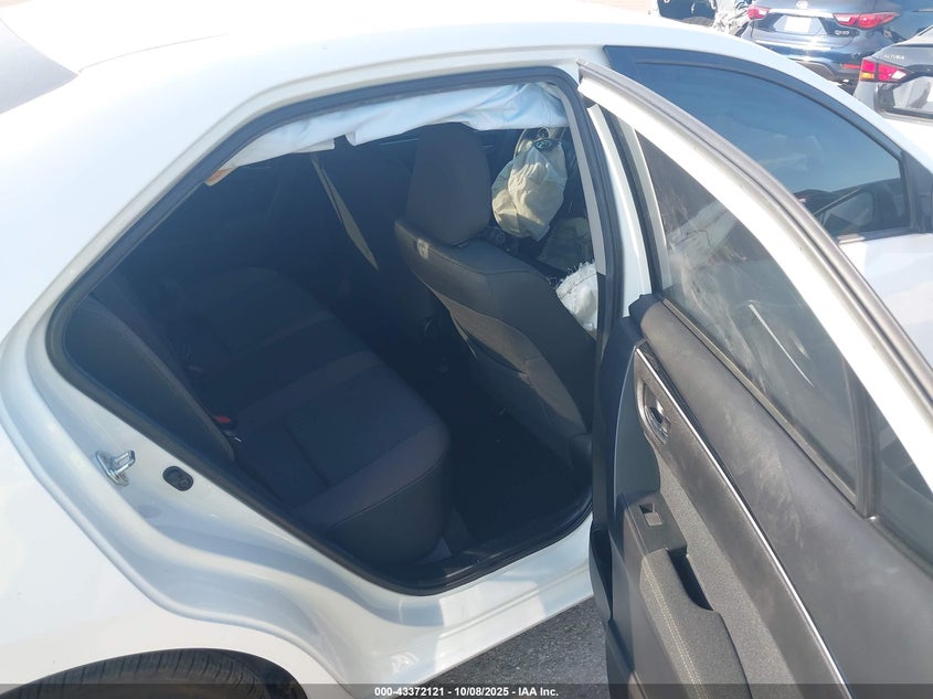 2018 Toyota Corolla Le VIN: 2T1BURHE9JC073148 Lot: 43372121