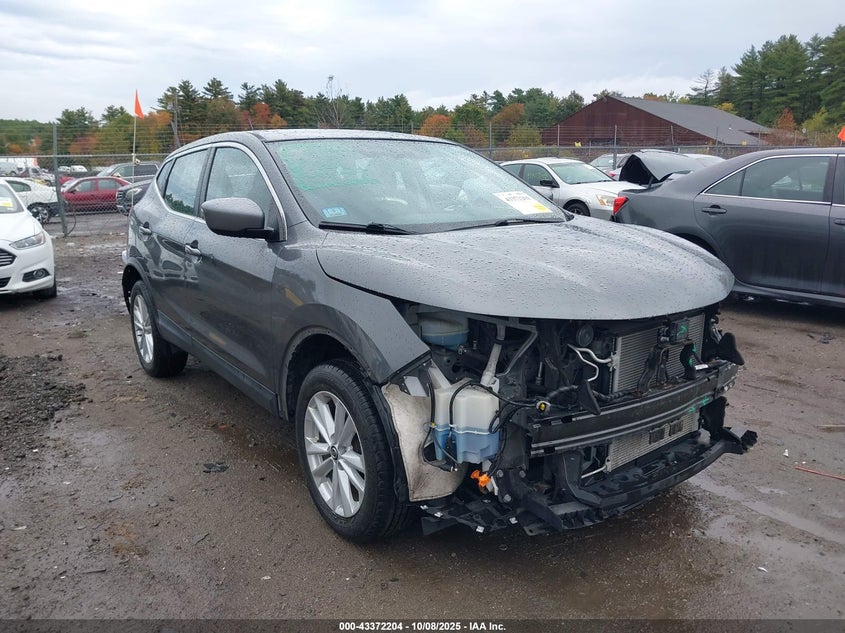 NISSAN ROGUE SPORT S